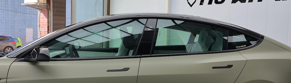 Tesla Model 3 隔熱紙 vkool iv系列-2 Tesla Model 3 隔熱紙 vkool iv系列-2