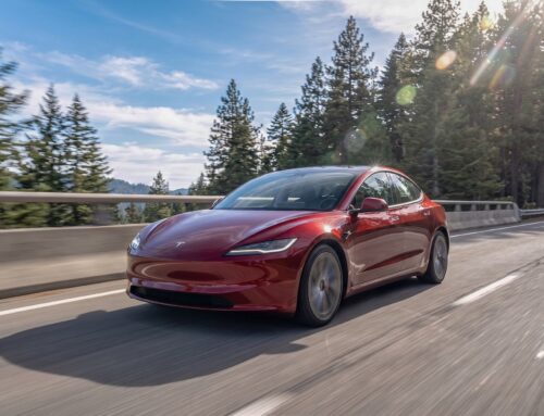 平價特斯拉震撼登台?Model 3「簡配版」流出規格與台灣現行版本深度評估選購指南
